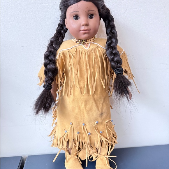 American Girl Doll Kaya with her accessories & 2nd white dress/moccasin included